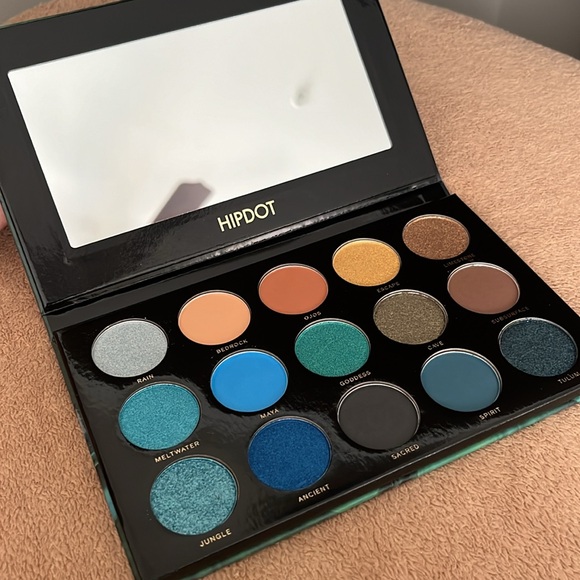 Hipdot Cenote Eyeshadow Palette - Picture 2 of 5